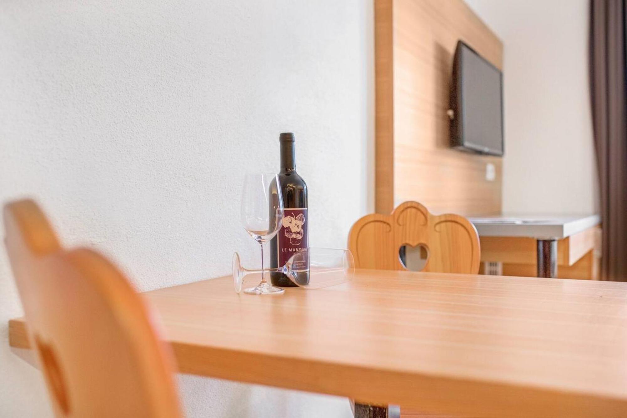 Olang Residence Kruma מראה חיצוני תמונה