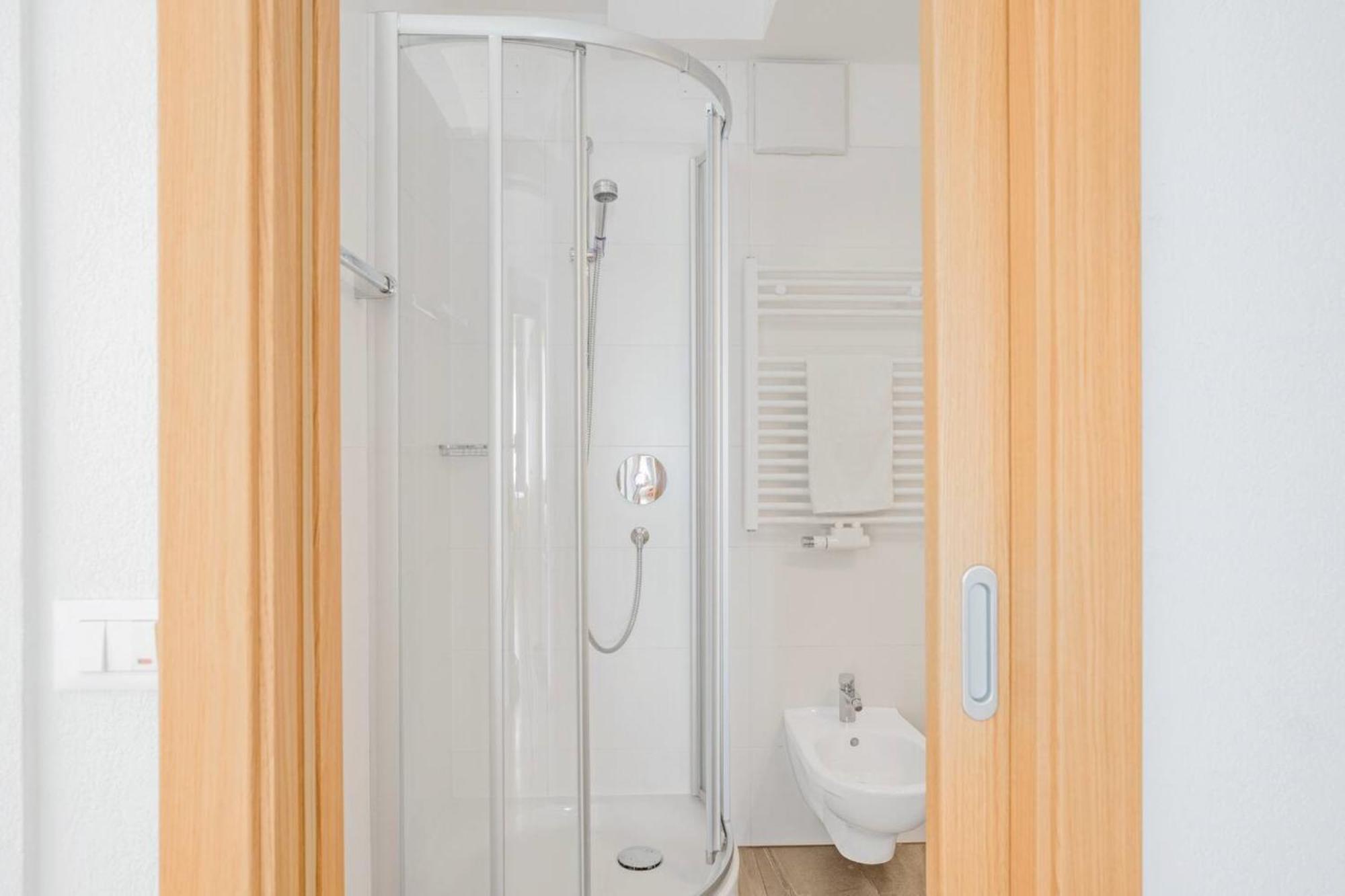 Olang Residence Kruma מראה חיצוני תמונה