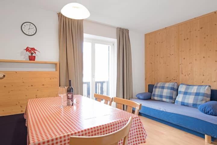 Olang Residence Kruma מראה חיצוני תמונה
